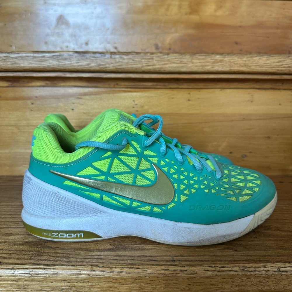 Nike Women’s Dragon Zoom Cage 2 Tennis Shoe